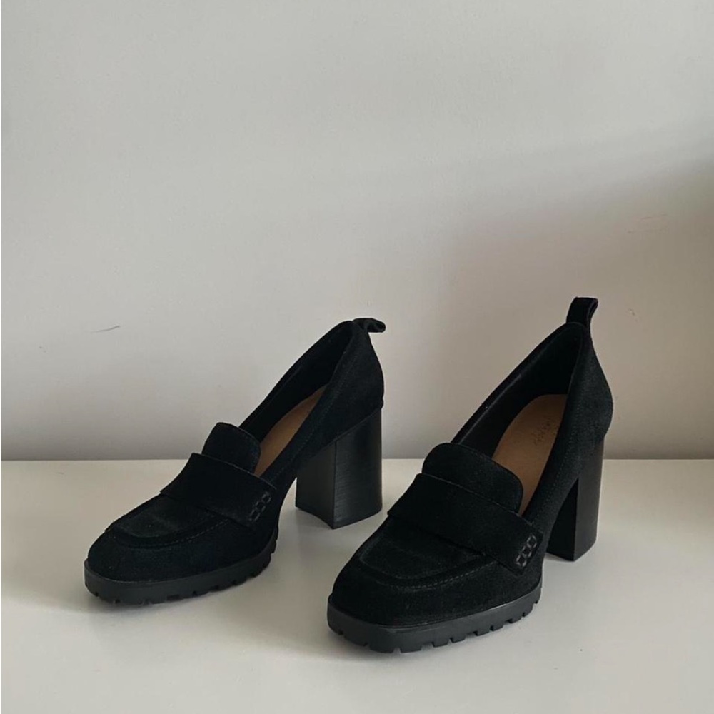Elegant Black Women's Loafers